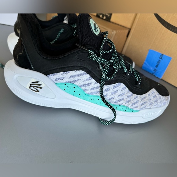 Under Armour Steph Curry 11 Future Curry - Mens 11, Women’s 12.5 - Picture 4 of 5